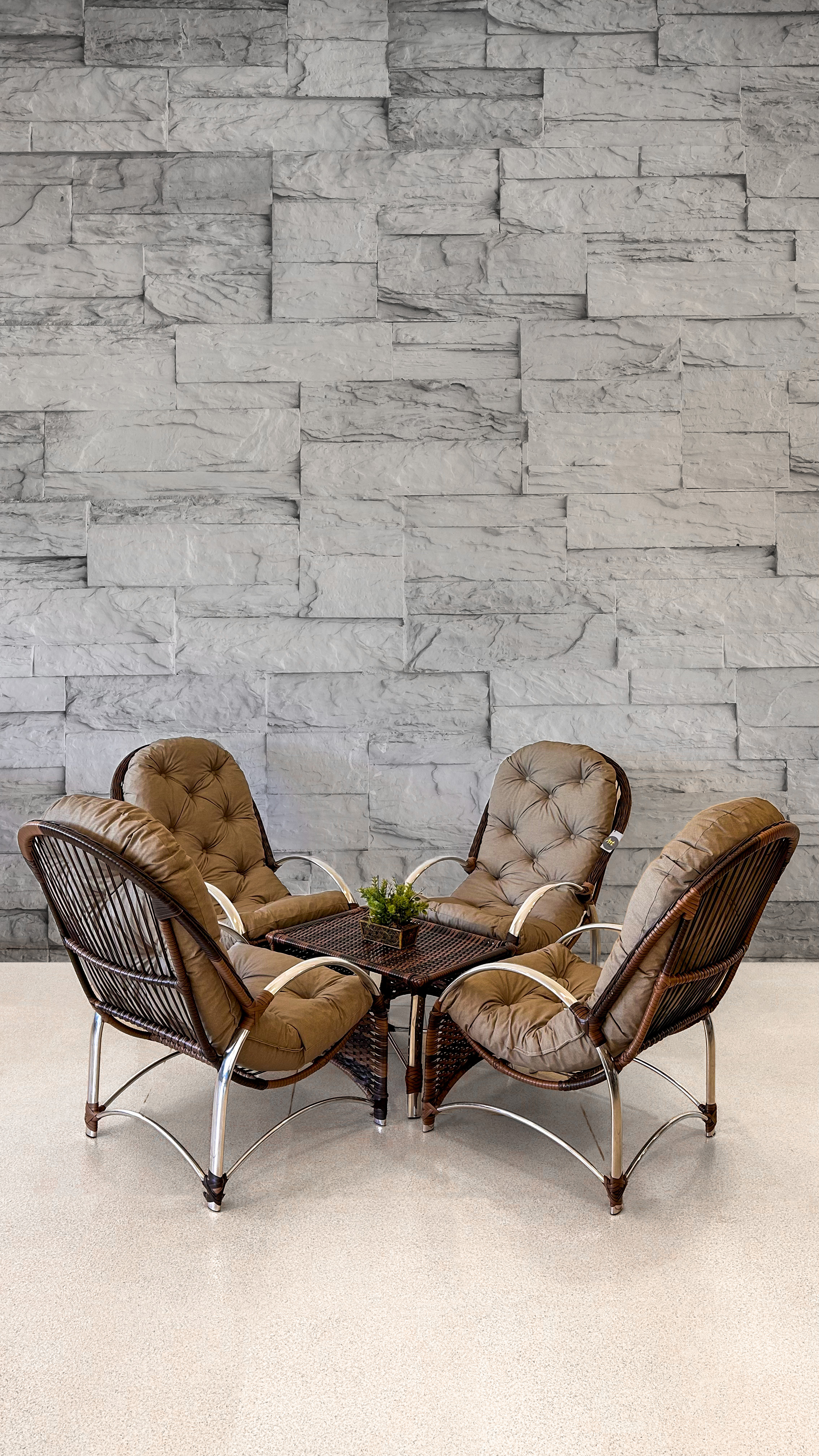 Conjunto Jantar Marrom Tufado